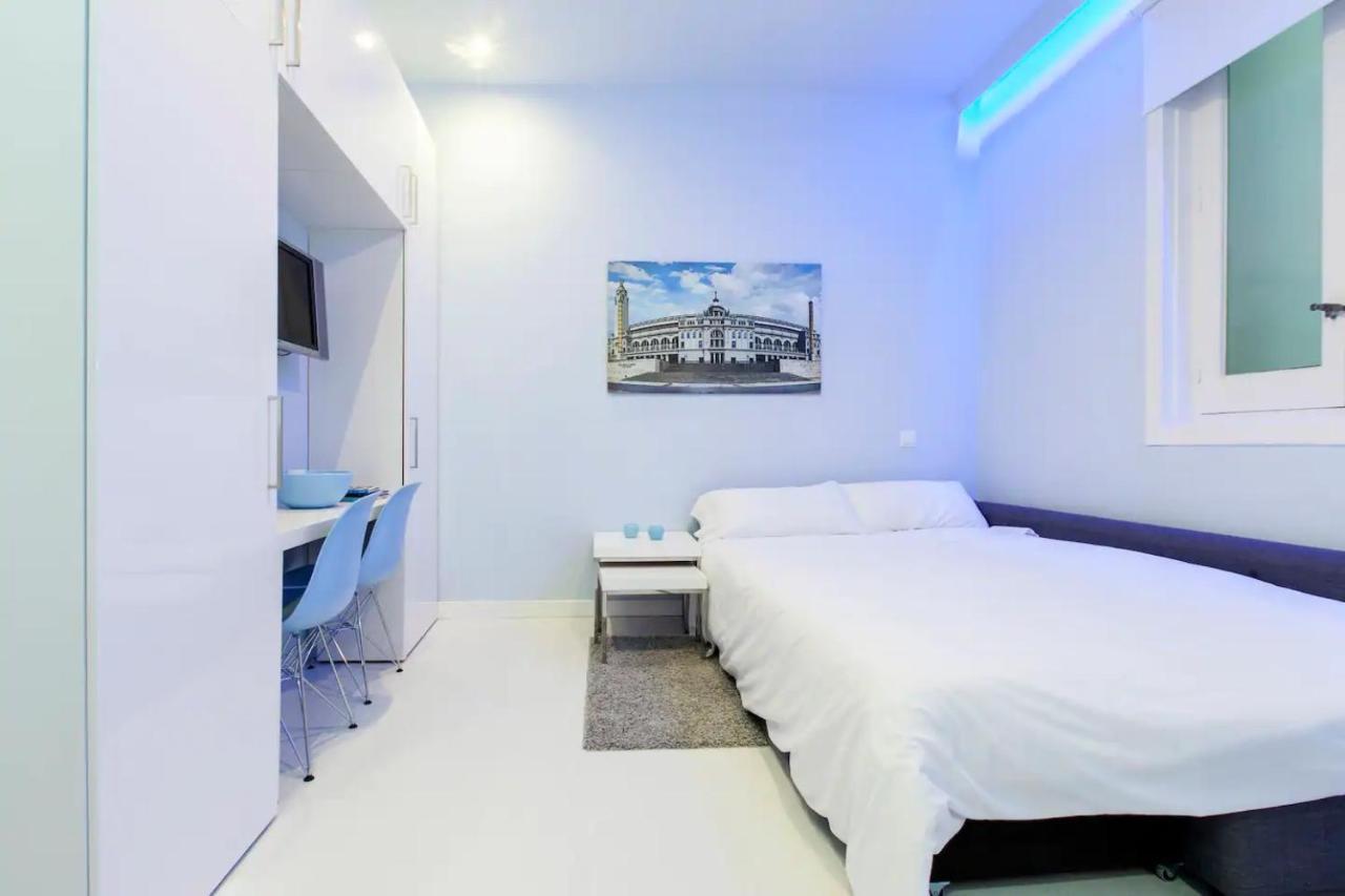 Charming Gran Via Luna Madrid Bagian luar foto